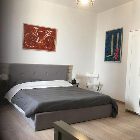 شقة La Casa Nell'Antico Cortile كاتانيا المظهر الخارجي الصورة