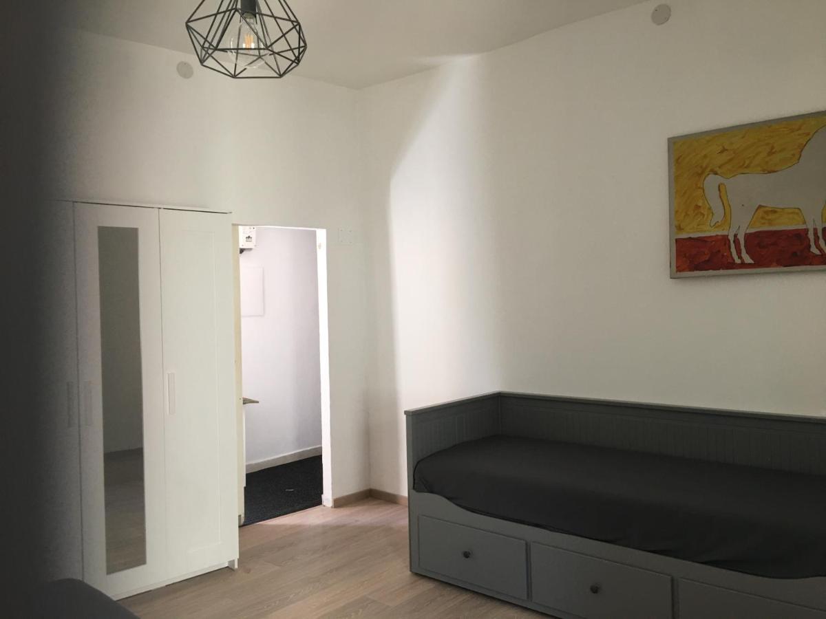 شقة La Casa Nell'Antico Cortile كاتانيا المظهر الخارجي الصورة